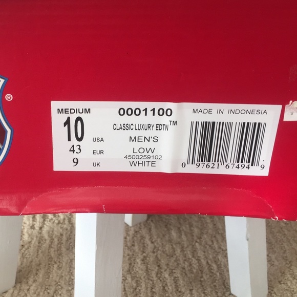 Men's Kswiss Tennis Shoes - brand new with box - Picture 5 of 5